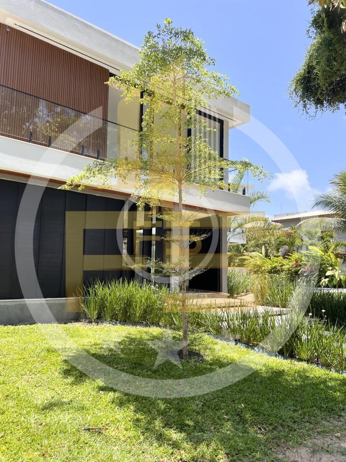 Casa em Condomínio para Venda em Camaçari, Guarajuba (Monte Gordo), 5 dormitórios, 5 suítes, 6 banheiros, 4 vagas
