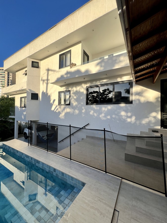 Casa em Condomínio para Venda em Salvador, Pituaçu, 5 dormitórios, 5 suítes, 8 banheiros, 4 vagas